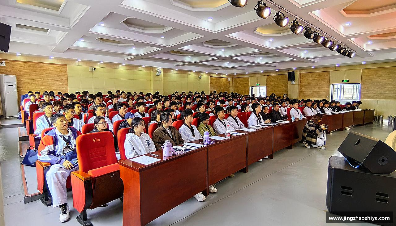 汇聚激情，创造传奇！